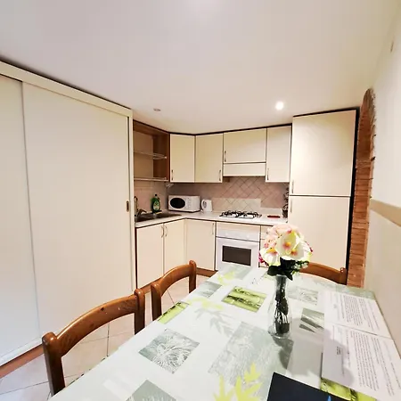 Lovely And Quiet Cannaregio Apartment